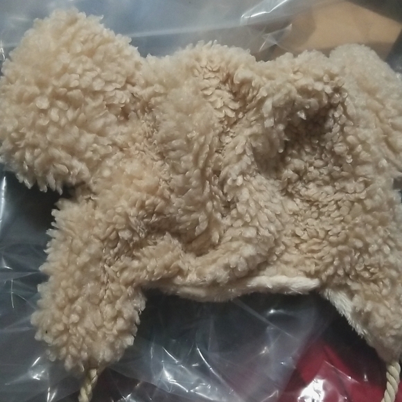 🍎 Nwt Plush Bear Hat Faux Fur Animal Critter Cute Ear Flaps Beanie - Picture 3 of 7